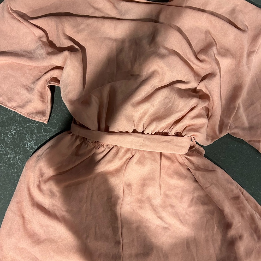Pink romper - Picture 2 of 2